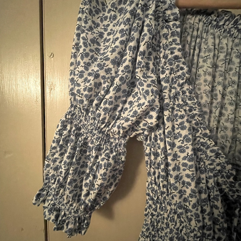 Doen Ischia shirred floral-print organic cotton-voile midi dress - Picture 3 of 5